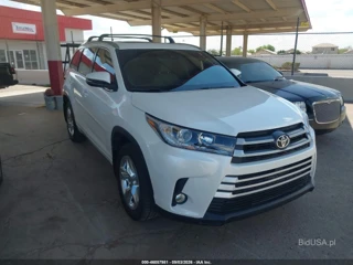 TOYOTA TOYOTA HIGHLANDER LIMITED