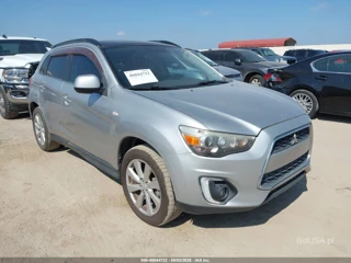 MITSUBISHI MITSUBISHI OUTLANDER SPORT SE