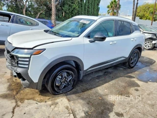 NISSAN KICKS SV
