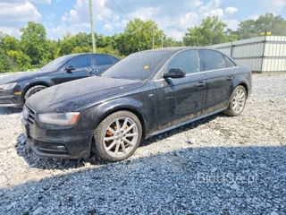 AUDI A4 PREMIUM PLUS