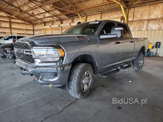 RAM 2500 TRADESMAN