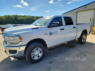 RAM 2500 TRADESMAN
