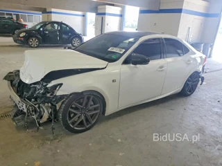 LEXUS IS 200T