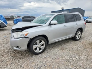 TOYOTA HIGHLANDER LIMITED