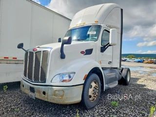 PETERBILT 579