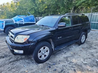 TOYOTA 4RUNNER SR5