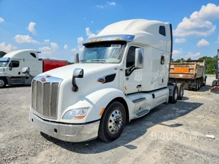 PETERBILT 579