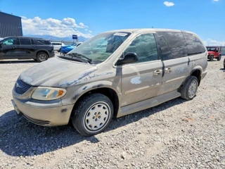 CHRYSLER TOWN AND COUNTRY LX