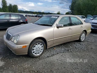 MERCEDES-BENZ E 320 4MATIC