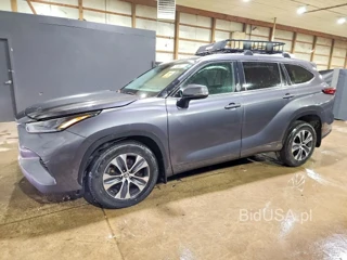 TOYOTA HIGHLANDER XLE