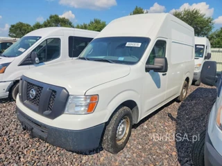NISSAN NV 2500