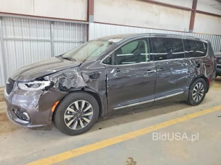 CHRYSLER PACIFICA HYBRID LIMITED