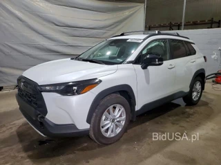 TOYOTA COROLLA CROSS LE