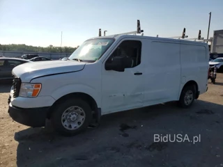 NISSAN NV 2500 HD SV