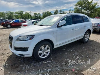 AUDI Q7 PREMIUM PLUS