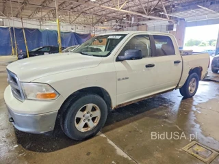 DODGE RAM 1500 SLT