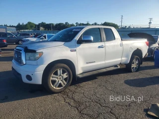 TOYOTA TUNDRA DOUBLE CAB LIMITED