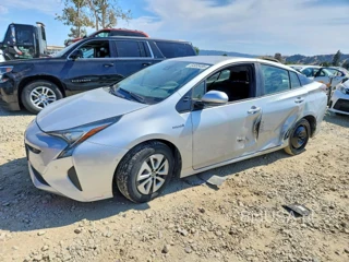TOYOTA PRIUS TWO