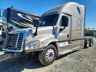 FREIGHTLINER CASCADIA