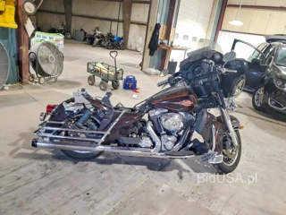 HARLEY-DAVIDSON FLHTC