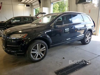 AUDI Q7 PREMIUM PLUS