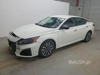 NISSAN ALTIMA SV