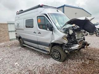 MERCEDES-BENZ SPRINTER 2500