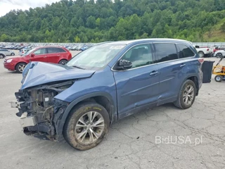 TOYOTA HIGHLANDER XLE