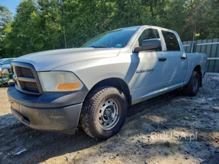 DODGE RAM 1500 ST