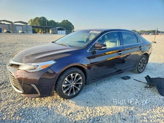 TOYOTA AVALON XLE