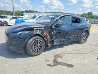 FORD MUSTANG MACH-E PREMIUM