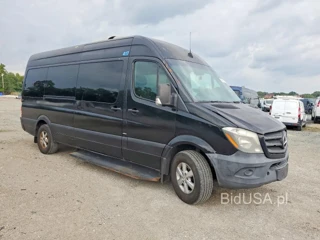 MERCEDES-BENZ SPRINTER 2500
