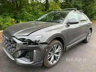AUDI Q8 PREMIUM PLUS