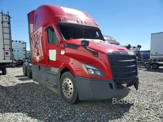 FREIGHTLINER CASCADIA 126