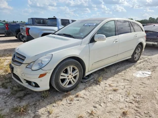 MERCEDES-BENZ R 350