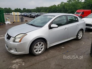 NISSAN SENTRA 2.0