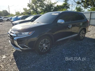 MITSUBISHI OUTLANDER SE