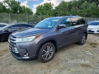 TOYOTA HIGHLANDER HYBRID XLE