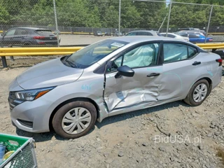 NISSAN VERSA S