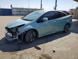 TOYOTA PRIUS XLE