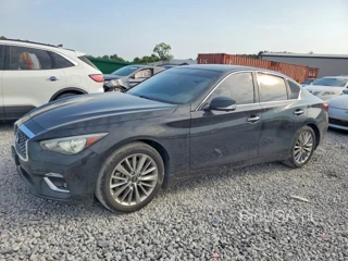 INFINITI Q50 LUXE