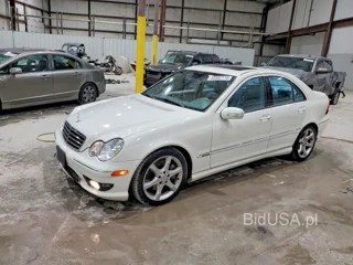 MERCEDES-BENZ C 230