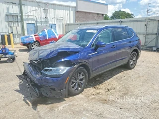 VOLKSWAGEN TIGUAN SE