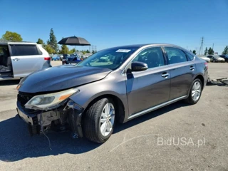 TOYOTA AVALON XLE