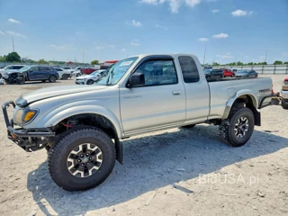 TOYOTA TACOMA XTRACAB PRERUNNER