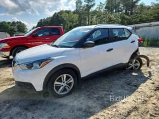 NISSAN KICKS S