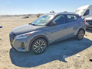 NISSAN KICKS SV