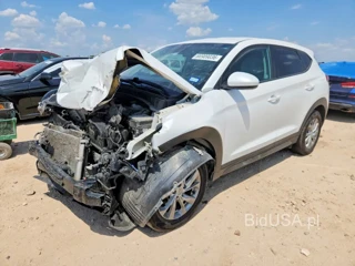 HYUNDAI TUCSON SE