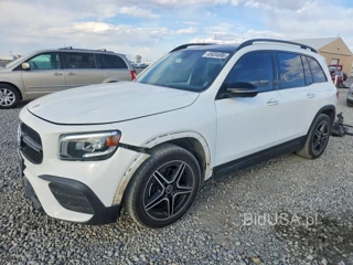 MERCEDES-BENZ GLB 250 4MATIC