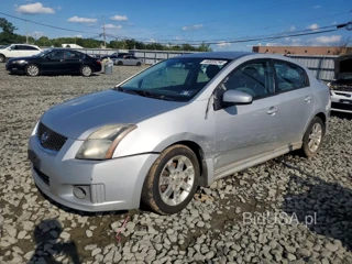 NISSAN SENTRA 2.0